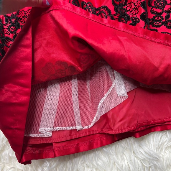 Rare Editions Red and Black Velvet Fit and Flare Dress - Picture 2 of 5